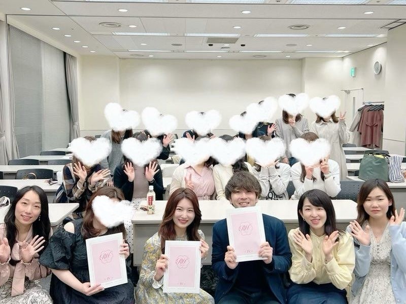 卒業生の集合写真